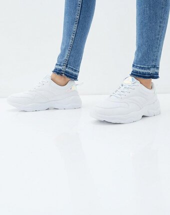 Миниатюра фотографии Кроссовки timejump