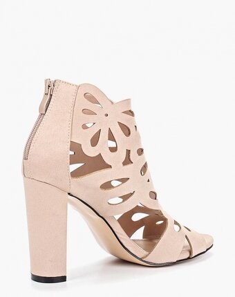 Миниатюра фотографии Босоножки girlhood