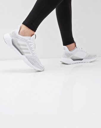 Миниатюра фотографии Кроссовки adidas