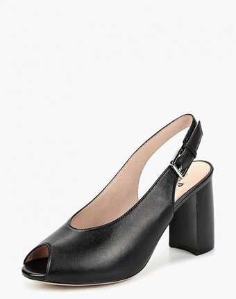 Миниатюра фотографии Босоножки pierre cardin