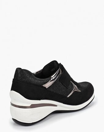 Миниатюра фотографии Кроссовки saivvila