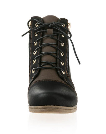 Миниатюра фотографии Женские ботинки instreet