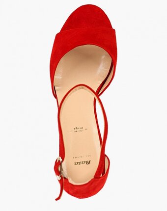 Миниатюра фотографии Босоножки bata