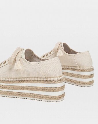 Миниатюра фотографии Эспадрильи stradivarius