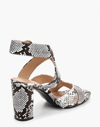 Миниатюра фотографии Босоножки girlhood