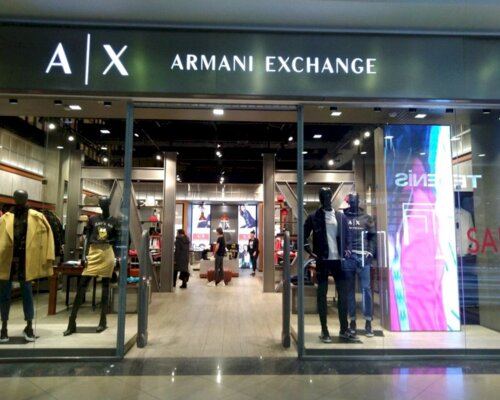 Фотография обувного магазина Armani Exchange 