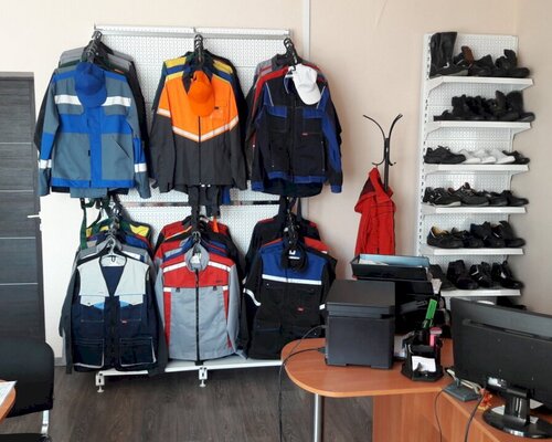 Фотография обувного магазина Робаснаб