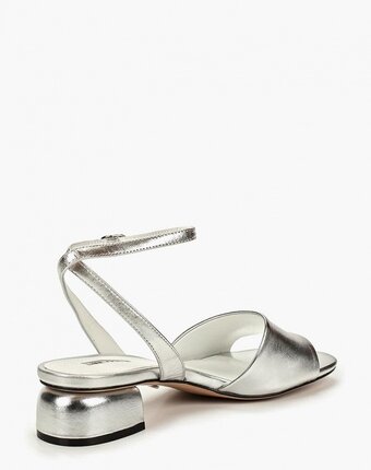 Миниатюра фотографии Босоножки vitacci