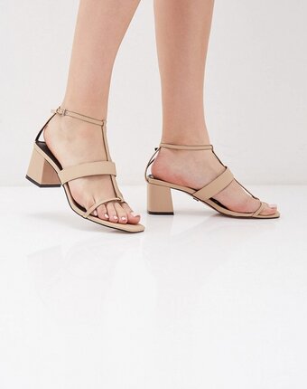 Миниатюра фотографии Босоножки topshop