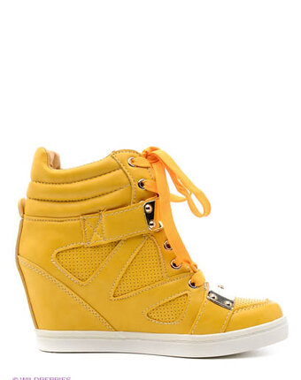 Миниатюра фотографии Сникеры, burlesque