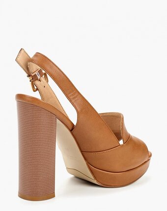 Миниатюра фотографии Босоножки betsy