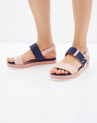 Миниатюра фотографии Сандалии betsy