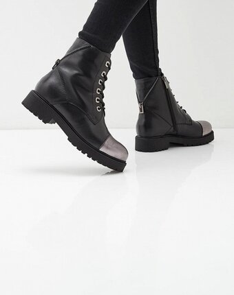 Миниатюра фотографии Ботинки dolce vita