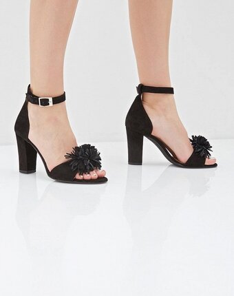 Миниатюра фотографии Босоножки shoobootique