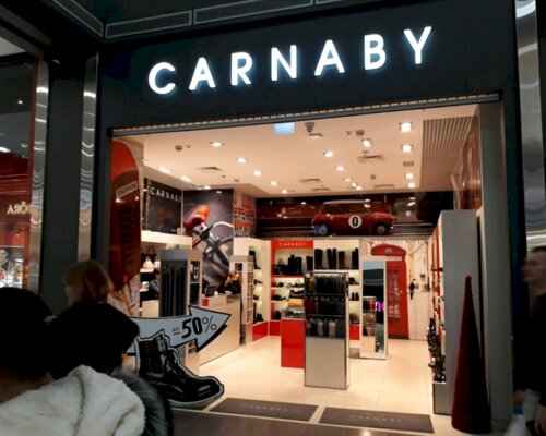 Фотография обувного магазина Carnaby