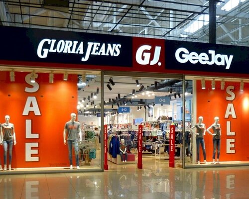 Фотография обувного магазина  GLORIA JEANS 