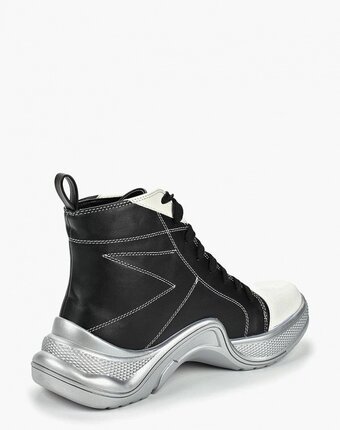 Миниатюра фотографии Кроссовки grand style