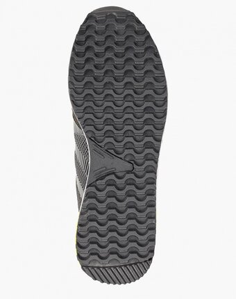 Миниатюра фотографии Кроссовки escan