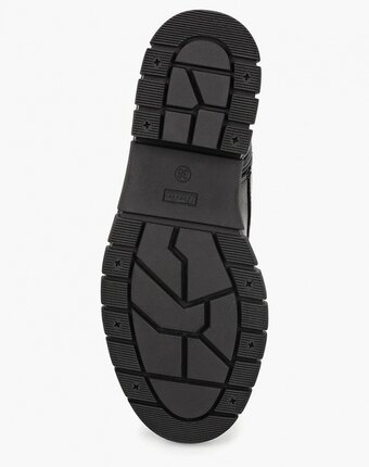 Миниатюра фотографии Ботинки bata