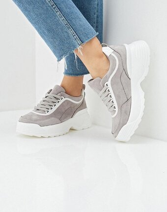 Миниатюра фотографии Кроссовки vivian royal