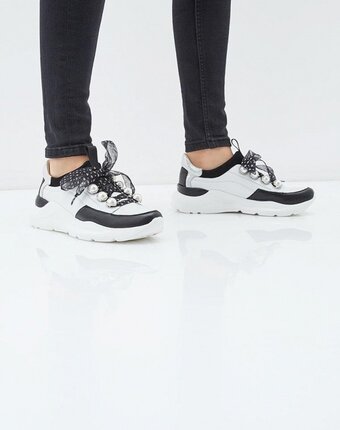 Миниатюра фотографии Кроссовки pierre cardin