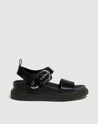 Миниатюра фотографии Сандалии pull&bear