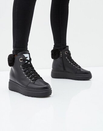 Миниатюра фотографии Ботинки chezoliny