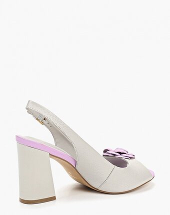 Миниатюра фотографии Босоножки indiana