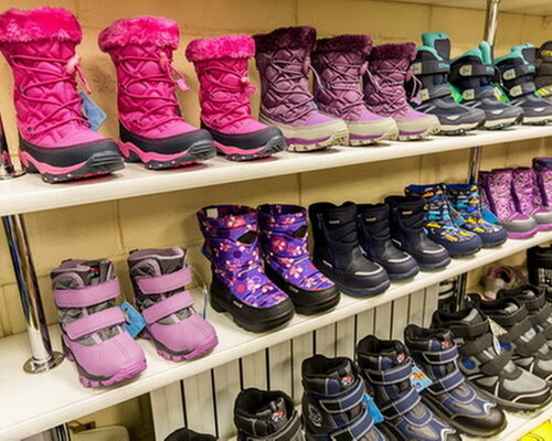 Фотография обувного магазина Ботинки