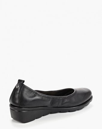 Миниатюра фотографии Лоферы bata
