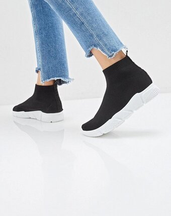 Миниатюра фотографии Кроссовки malien