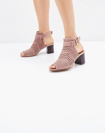 Миниатюра фотографии Босоножки zenden collection