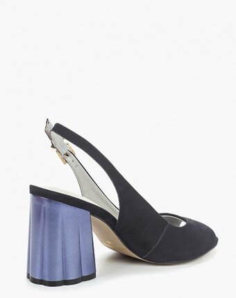 Миниатюра фотографии Босоножки mascotte