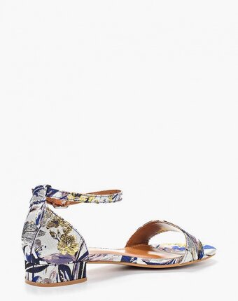 Миниатюра фотографии Сандалии sweet shoes