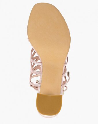 Миниатюра фотографии Босоножки oshade