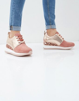 Миниатюра фотографии Кроссовки grand style