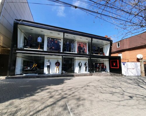 Фотография обувного магазина YANIKOV