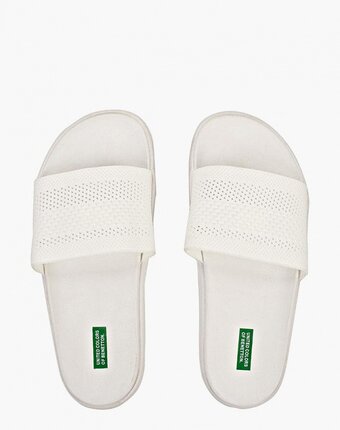 Миниатюра фотографии Сланцы united colors of benetton