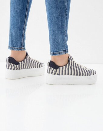 Миниатюра фотографии Кеды corina