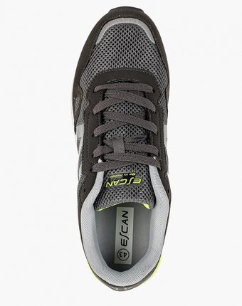 Миниатюра фотографии Кроссовки escan