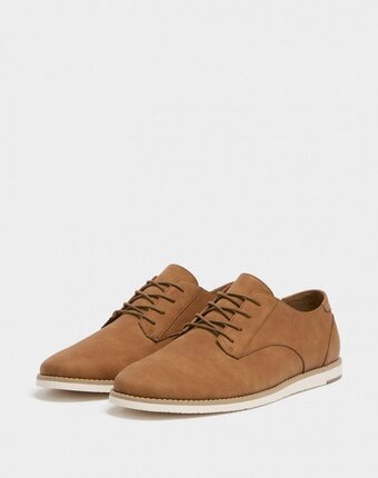 Миниатюра фотографии Туфли pull&bear