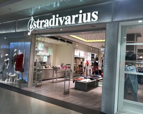 Фотография обувного магазина Stradivarius