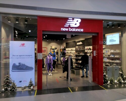 Фотография обувного магазина New Balance