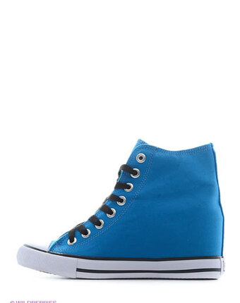 Миниатюра фотографии Сникеры, 4u