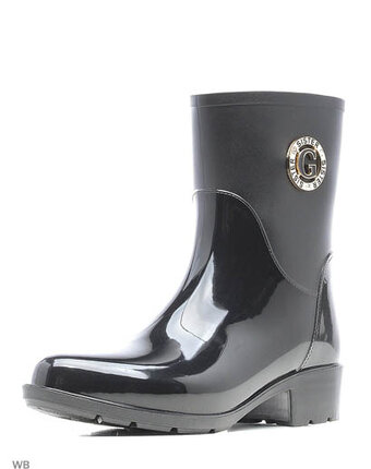 Миниатюра фотографии Резиновые сапоги, деревья