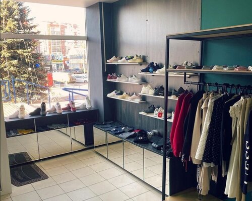 Фотография обувного магазина Street shop