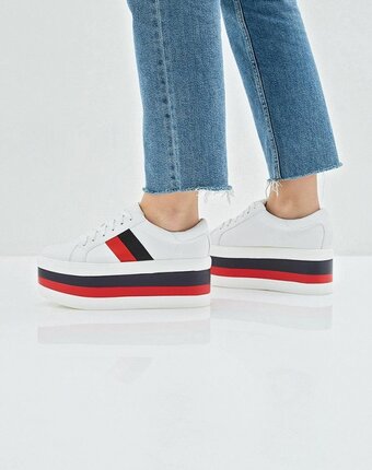 Миниатюра фотографии Кроссовки sweet shoes
