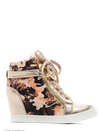 Миниатюра фотографии Сникеры, burlesque