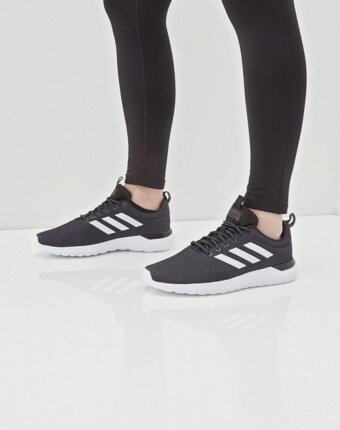 Миниатюра фотографии Кроссовки adidas