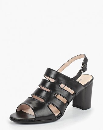 Миниатюра фотографии Босоножки pierre cardin